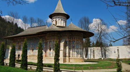 26 mai în Istorie: Începe construirea Mănăstirii Voroneț, ctitoria lui Ștefan cel Mare